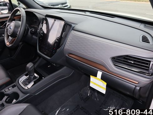 Used 2025 Subaru Forester Sport AWD/4WD image 21