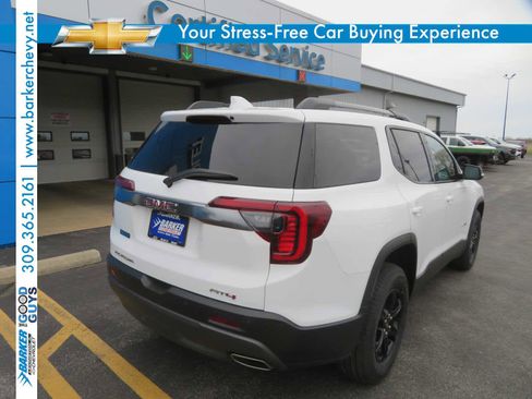 Used 2023 GMC Acadia AT4 w/ Preferred Package image 5