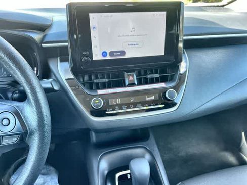 Used 2026 Toyota Corolla LE FWD image 18