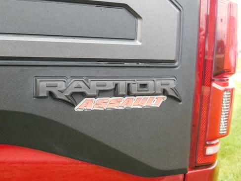 Used 2019 Ford F150 Raptor w/ Equipment Group 802A Luxury AWD/4WD image 46