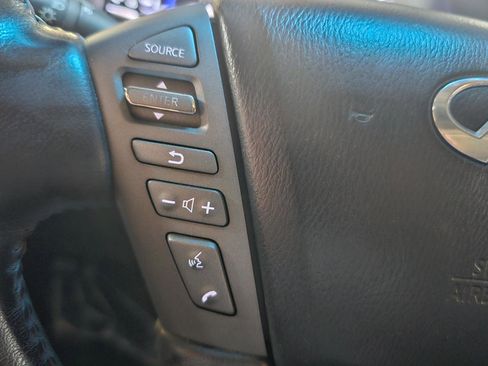 Used 2014 INFINITI QX80 4WD w/ Theater Package image 31