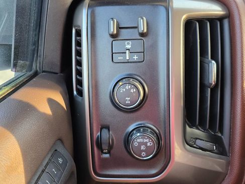 Used 2016 Chevrolet Silverado 3500 High Country w/ Duramax Plus Package image 24