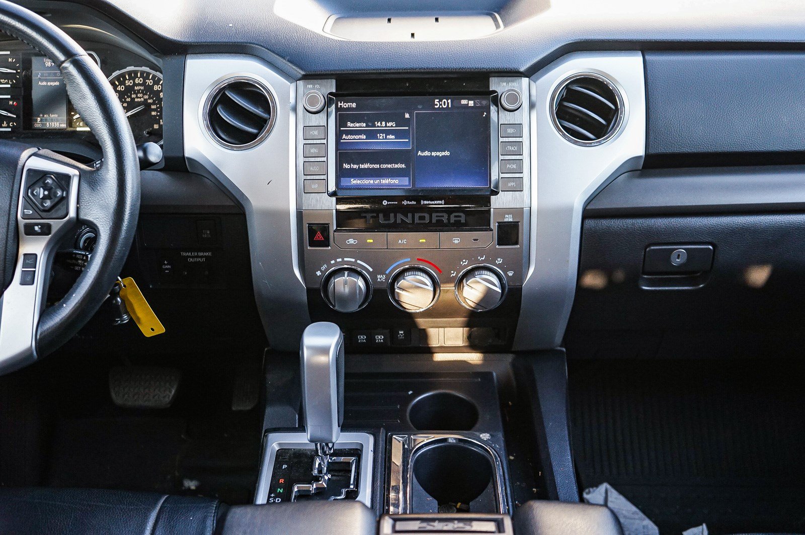 Certified 2021 Toyota Tundra SR5 w/ SR5 Leather Package RWD image 14