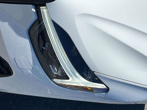 New 2026 Volvo XC60 B5 Plus w/ Climate Package image 9