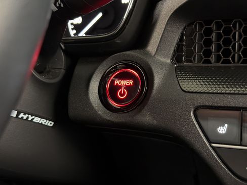 Certified 2025 Honda CR-V Sport image 25