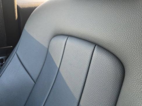 Used 2020 Mercedes-Benz GLB 250 4MATIC image 14