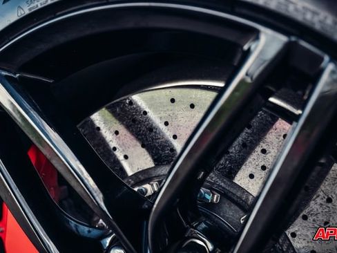 Used 2014 Aston Martin DB9 Coupe RWD image 29