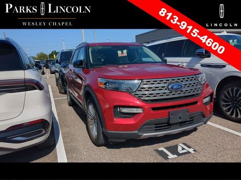 Used 2020 Ford Explorer Limited RWD image 2