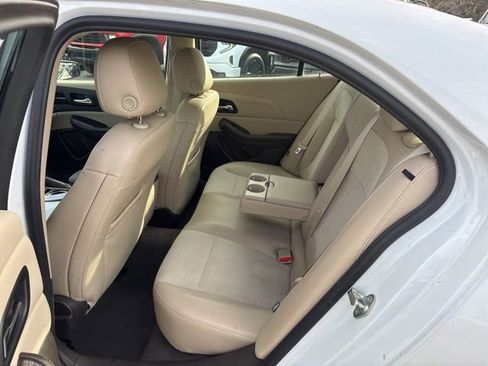 Used 2015 Chevrolet Malibu LT w/ Power Convenience Package image 11