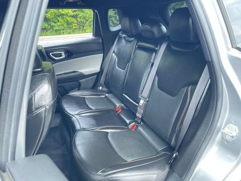 Used 2023 Jeep Compass Limited AWD/4WD image 23