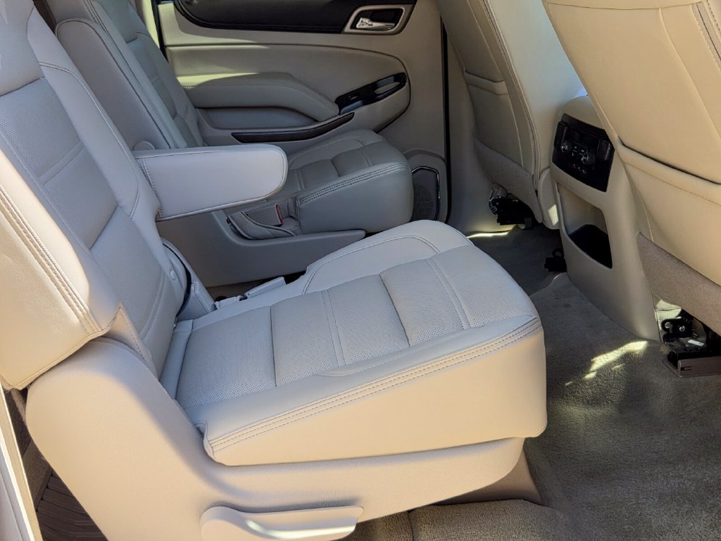 Used 2019 GMC Yukon XL Denali w/ Open Road Package RWD image 18