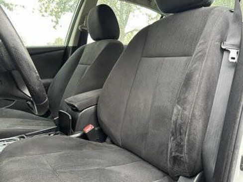 Used 2011 Nissan Altima 2.5 S w/ Special Edition Pkg image 13