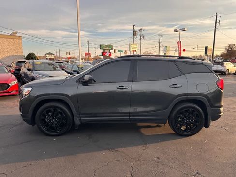 Used 2020 GMC Terrain SLE w/ Driver Convenience Package image 6