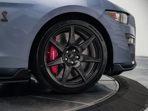 Used 2022 Ford Mustang Shelby GT500 w/ Carbon Fiber Track Pack RWD image 63