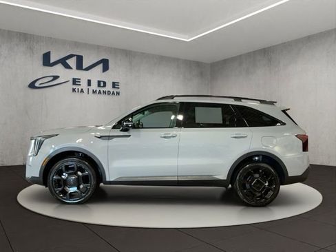 New 2026 Kia Sorento X-Line EX AWD/4WD image 2