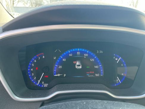 Used 2019 Toyota Corolla XSE image 11