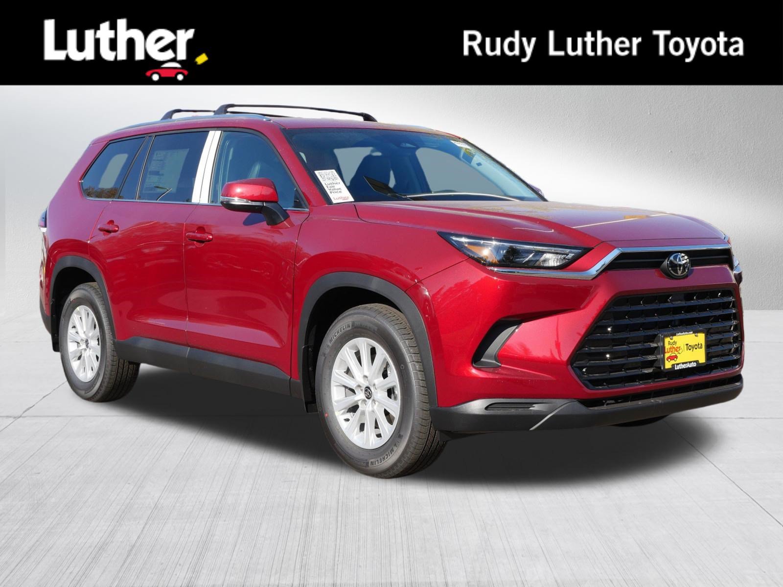 New 2026 Toyota Grand Highlander XLE FWD image 1
