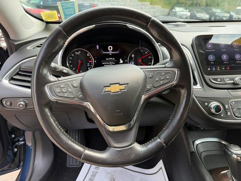 Used 2020 Chevrolet Malibu Premier FWD image 23