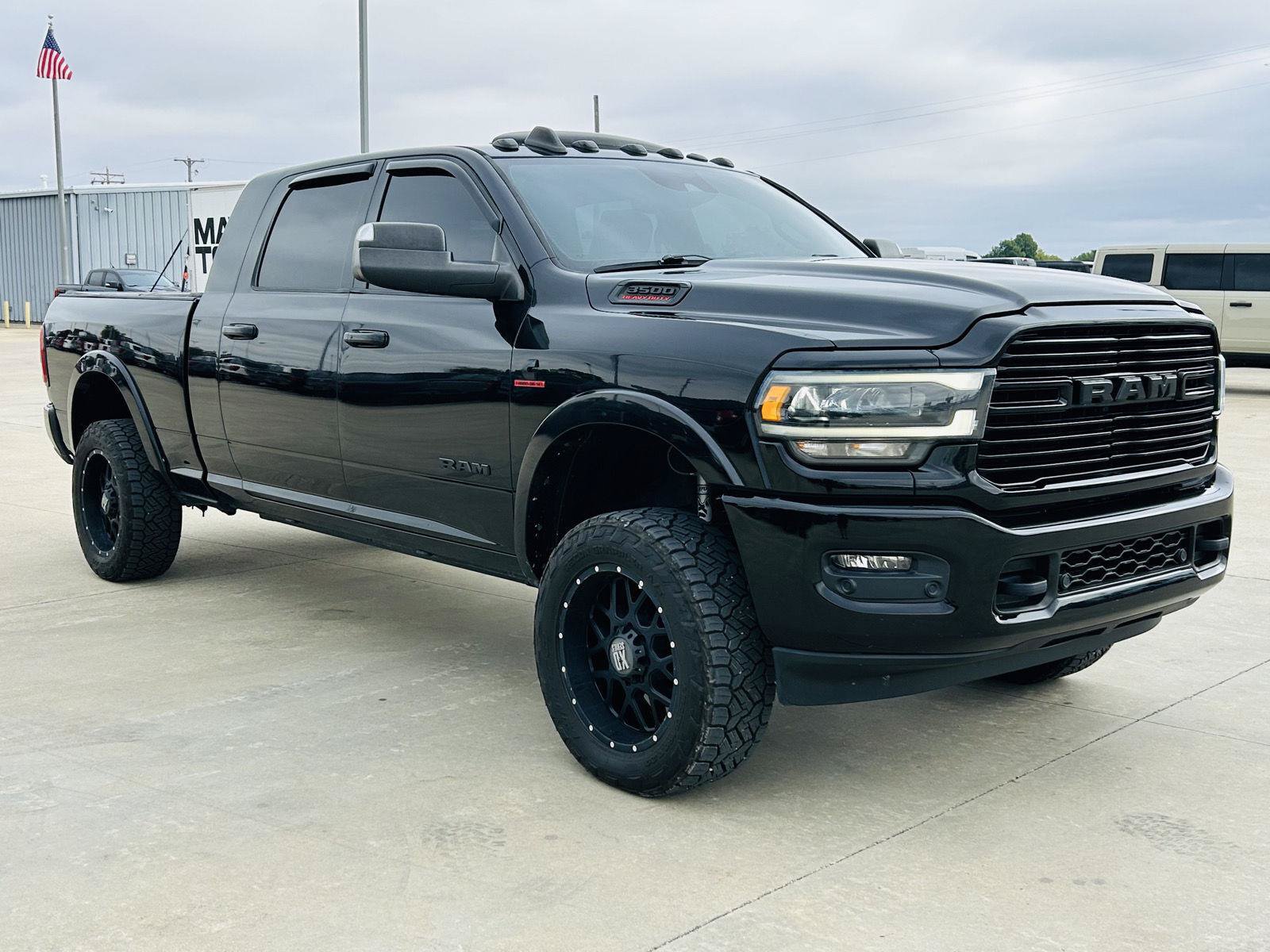 Used 2020 RAM 3500 Laramie w/ Night Edition AWD/4WD image 2