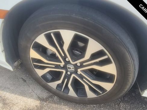 Used 2025 Honda Odyssey Elite image 5