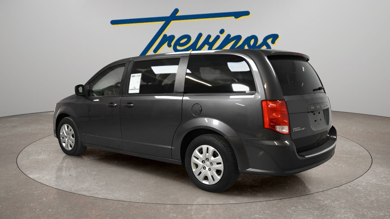 Used 2018 Dodge Grand Caravan SE w/ UConnect Hands-Free Group FWD image 6