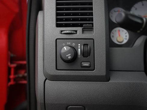 Used 2007 Dodge Ram 1500 Truck SLT RWD image 37