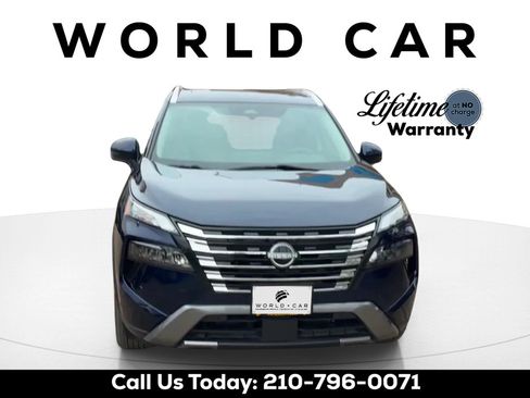 Used 2024 Nissan Rogue SL w/ SL Premium Package FWD image 15