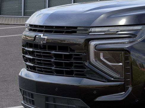 New 2026 Chevrolet Suburban RST w/ RST Capability Package AWD/4WD image 13