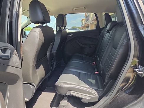 Used 2015 Ford Escape Titanium w/ Equipment Group 301A AWD/4WD image 9
