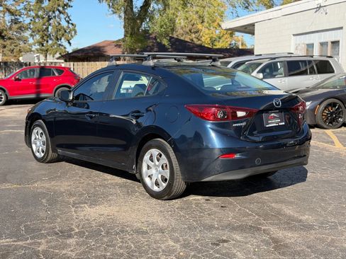 Used 2018 MAZDA MAZDA3 Sport image 6
