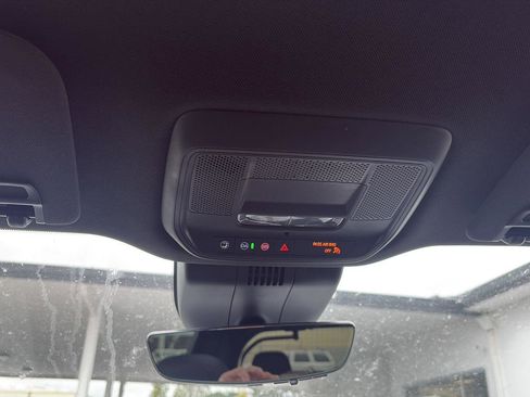 Used 2025 Chevrolet Silverado EV RST AWD/4WD image 22