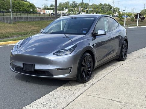 Used 2025 Tesla Model Y Performance AWD/4WD image 20