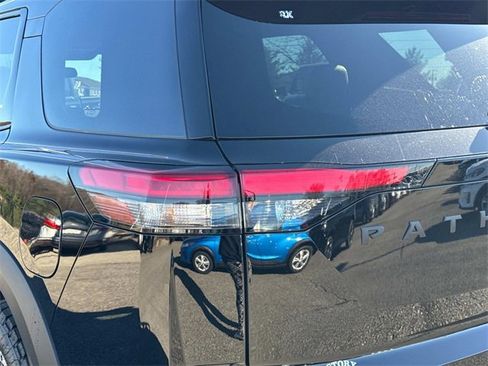 New 2025 Nissan Pathfinder Rock Creek image 12