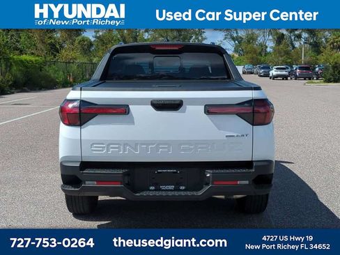 Certified 2022 Hyundai Santa Cruz SEL Premium AWD/4WD image 4