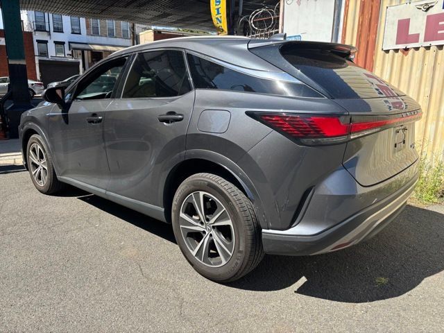 Used 2024 Lexus RX 350 Premium w/ Accessory Package AWD/4WD image 2