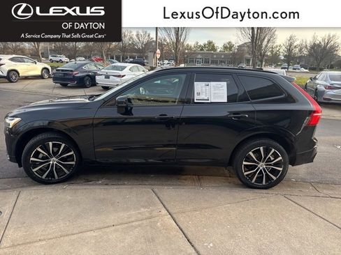 Used 2024 Volvo XC60 B5 Plus image 6