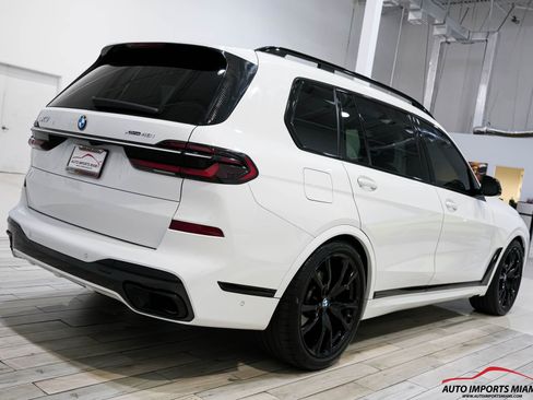 Used 2024 BMW X7 xDrive40i w/ M Sport Package image 23