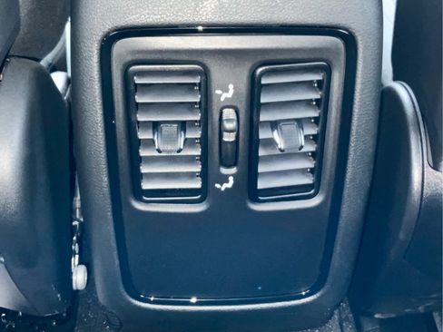 Used 2022 Dodge Durango SXT AWD/4WD image 48