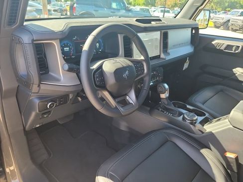 New 2026 Ford Bronco Outer Banks AWD/4WD image 18