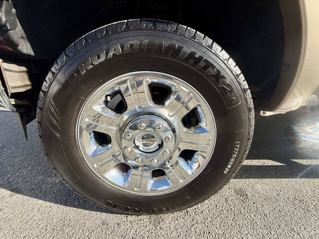 Used 2014 Ford F350 Lariat AWD/4WD image 10