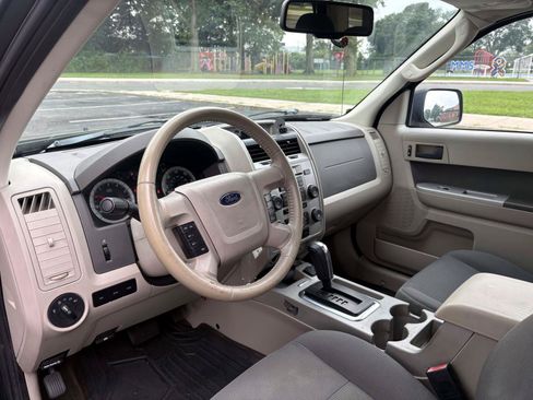 Used 2009 Ford Escape 2WD Hybrid image 13