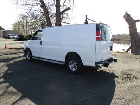 Used 2020 Chevrolet Express 2500 w/ Driver Convenience Package RWD image 34