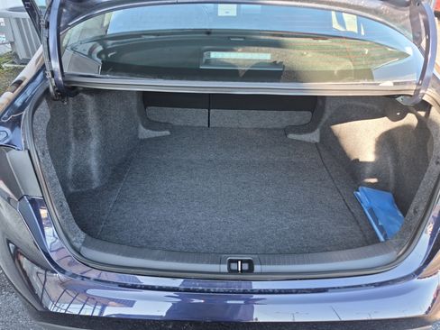 Used 2026 Toyota Corolla LE image 7