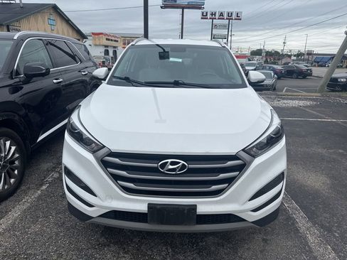 Used 2017 Hyundai Tucson Sport w/ Cargo Package AWD/4WD image 7