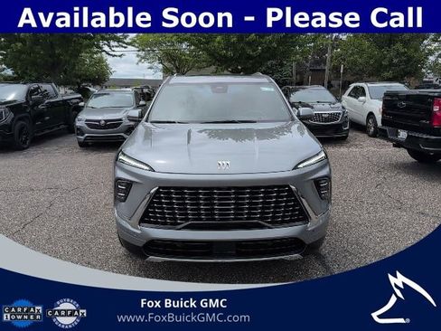 Used 2025 Buick Enclave Avenir w/ Super Cruise Package AWD/4WD image 1