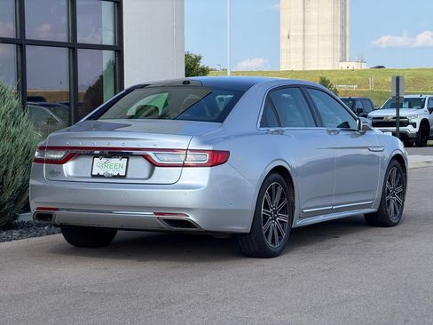 Used 2017 Lincoln Continental Reserve w/ Technology Package AWD/4WD image 5