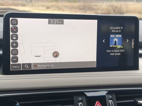 Used 2023 Genesis G70 3.3T w/ Sport Prestige Package image 20