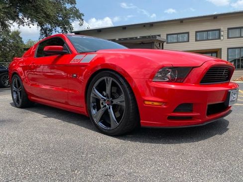 Used 2014 Ford Mustang GT Premium w/ Electronics Package RWD image 7
