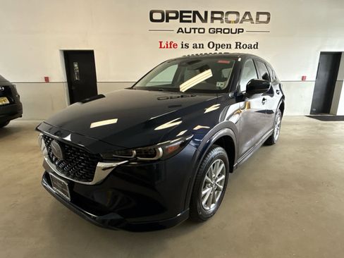 Used 2024 MAZDA CX-5 AWD 2.5 S w/ Preferred Package image 2
