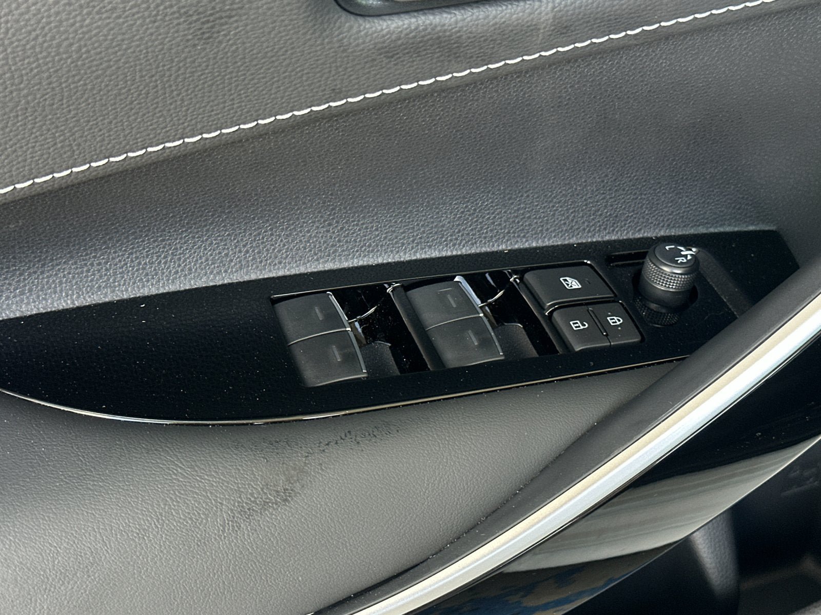 New 2027 Toyota Corolla XSE FWD image 13